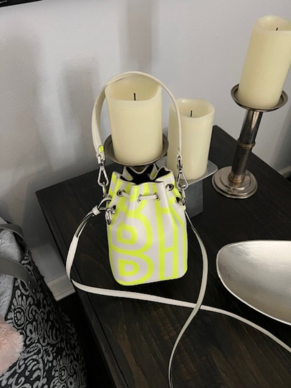 Fendi x Marc Jacobs Mon Tresor Mini Bucket Bag White Neon FF Leather Silver HW - Picture 2 of 14